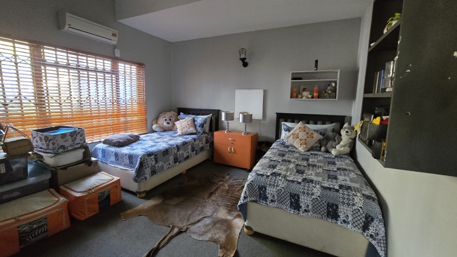 4 Bedroom Property for Sale in Protea Park North West